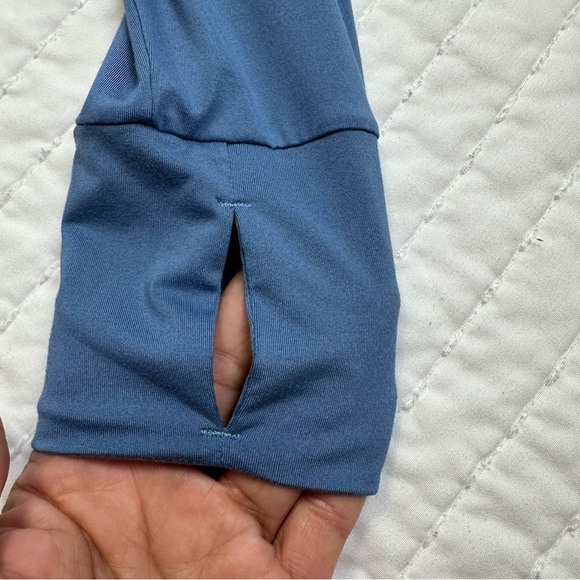 SPANX Soft Spot Wrap Back Indigo Haze Butter Long Sleeve T-Shirt Size M - Picture 10 of 16